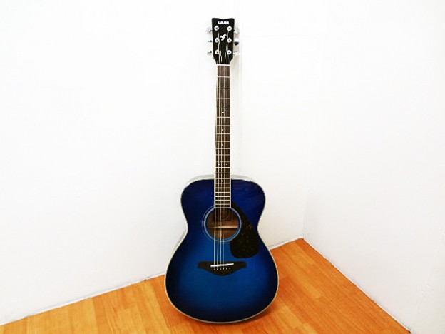 赤字超特価YAMAHA FS720S アコースティックギター ギター